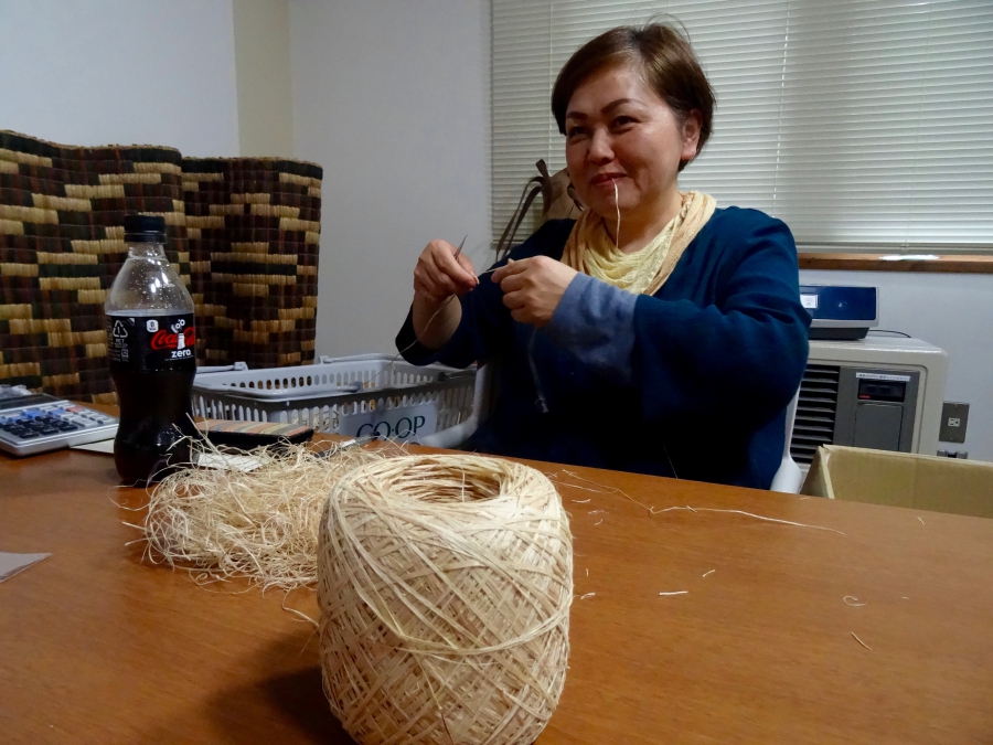 Maki Sekine of Nibutani, Japan, is learning Ainu, the native tongue of her ancestors. Maki Sekine of Nibutani, Japan, is learning Ainu, the native tongue of her ancestors.